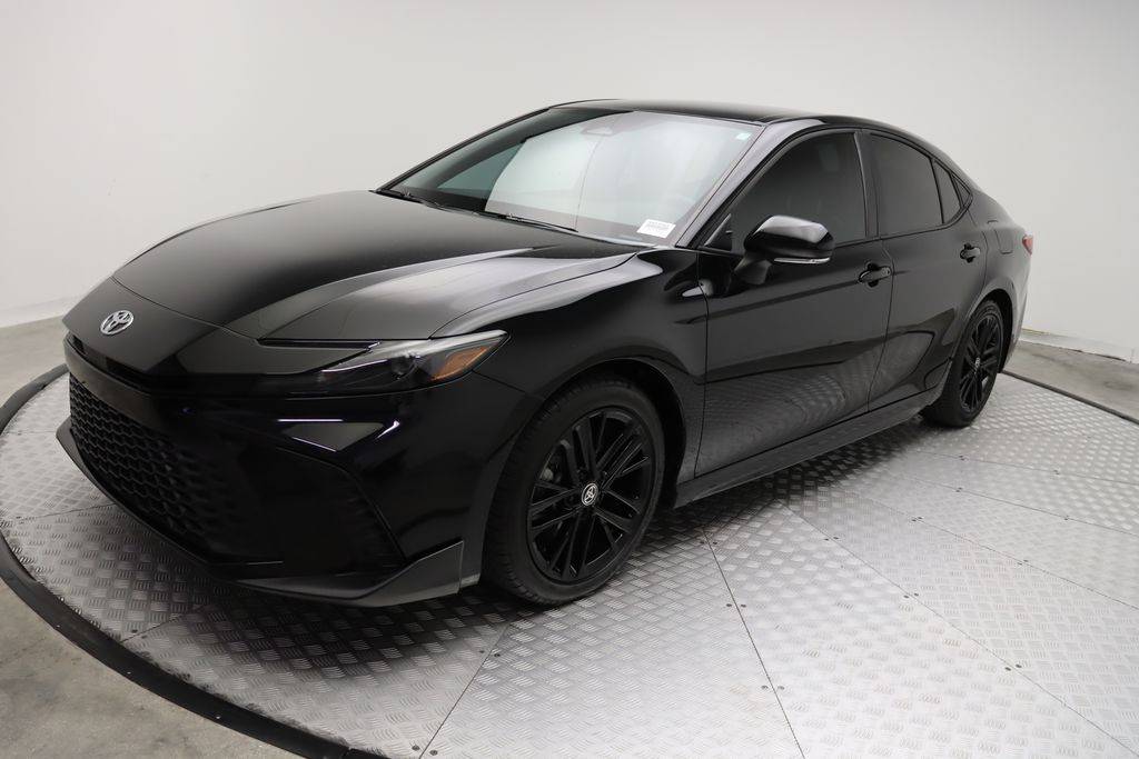 2025 Toyota Camry SE — Sedan — 30,667 mi — West Palm Beach, FL