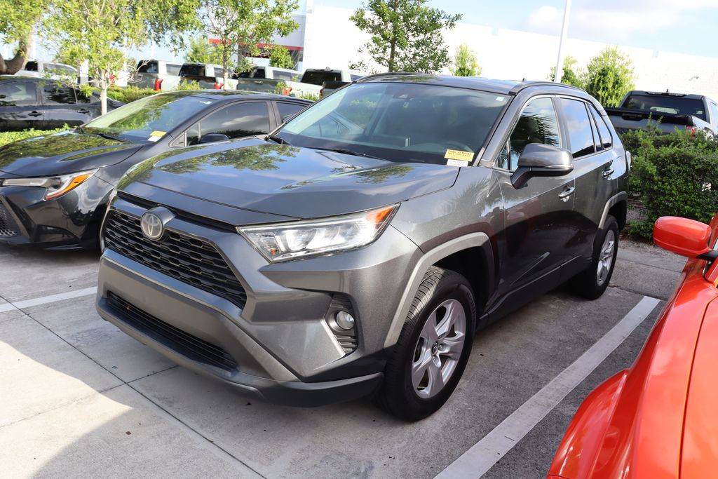 2020 Toyota RAV4 XLE — SUV — 97,477 mi — West Palm Beach, FL