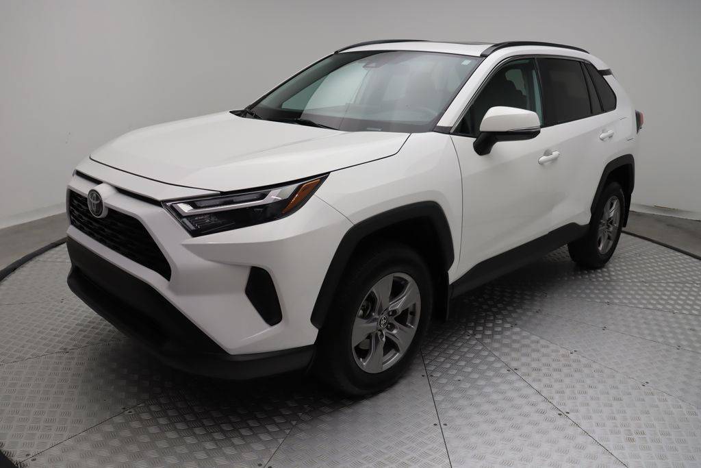 2024 Toyota RAV4 XLE — SUV — 17,309 mi — West Palm Beach, FL