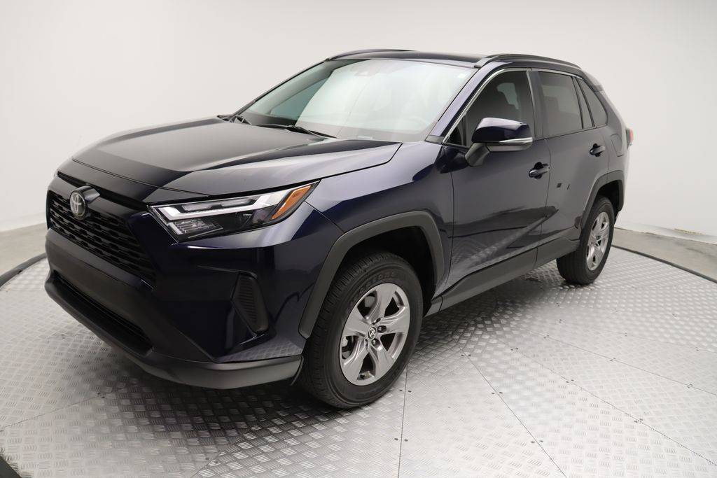 2024 Toyota RAV4 XLE — SUV — 1,730 mi — West Palm Beach, FL