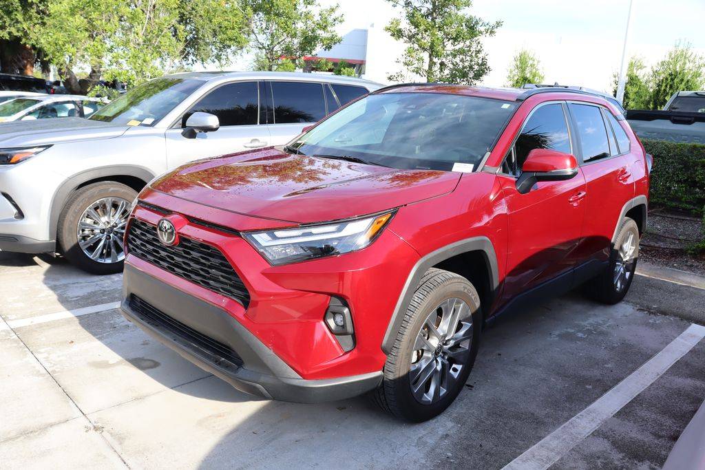 2022 Toyota RAV4 XLE Premium — SUV — 13,104 mi — West Palm Beach, FL