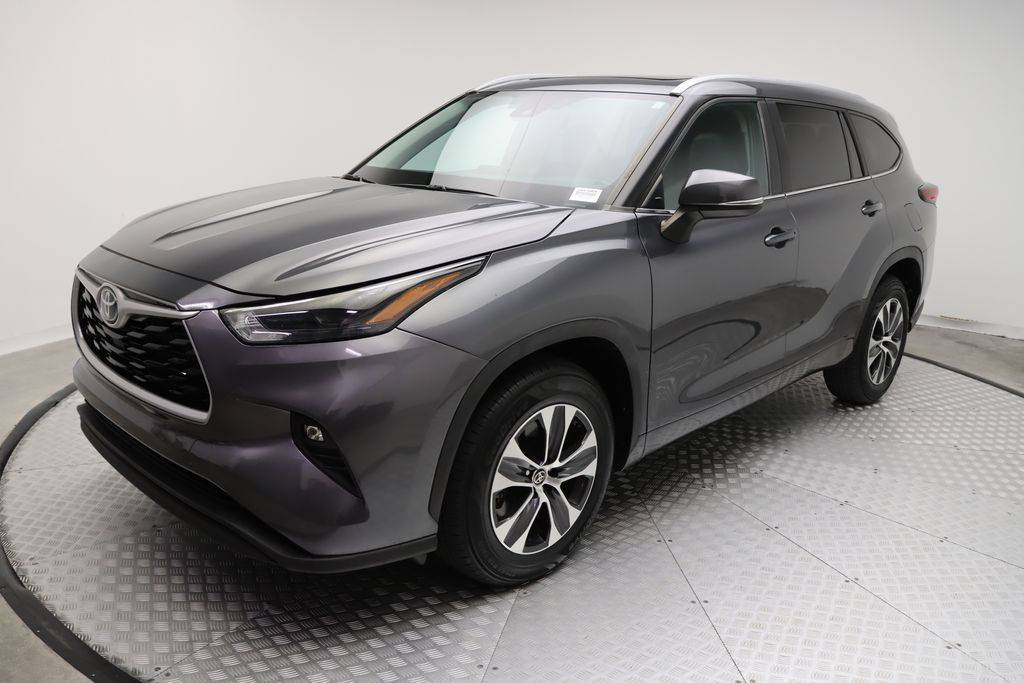 2023 Toyota Highlander XLE — SUV — 23,439 mi — West Palm Beach, FL
