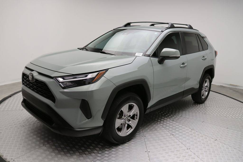 2022 Toyota RAV4 XLE — SUV — 33,135 mi — West Palm Beach, FL