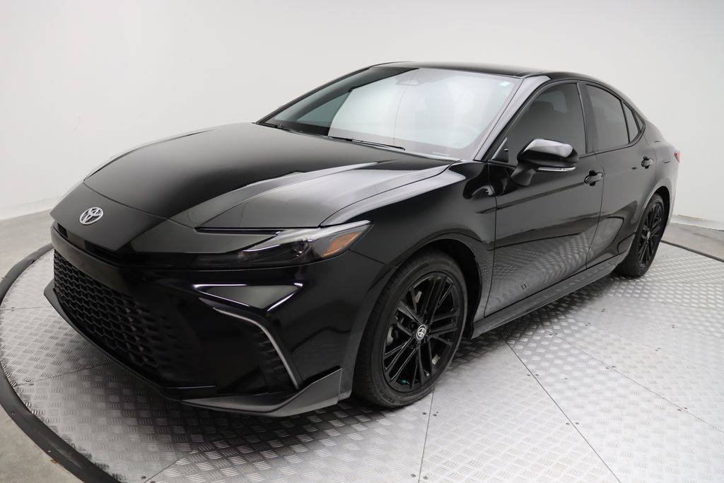2025 Toyota Camry SE — Sedan — 7,876 mi — West Palm Beach, FL