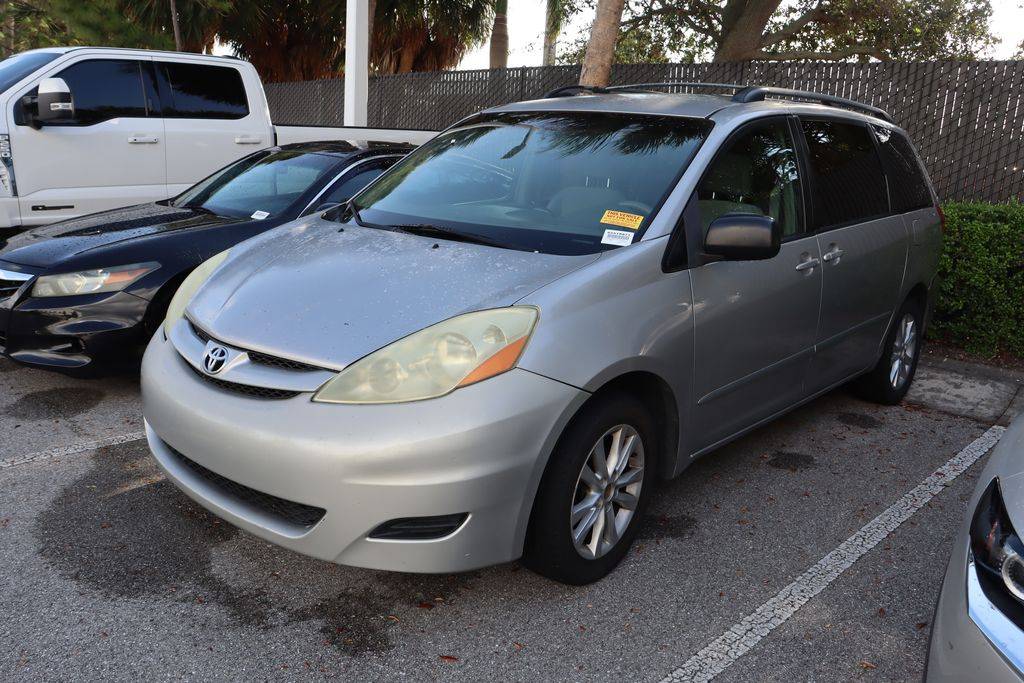 2006 Toyota Sienna LE — Minivan — 164,077 mi — West Palm Beach, FL