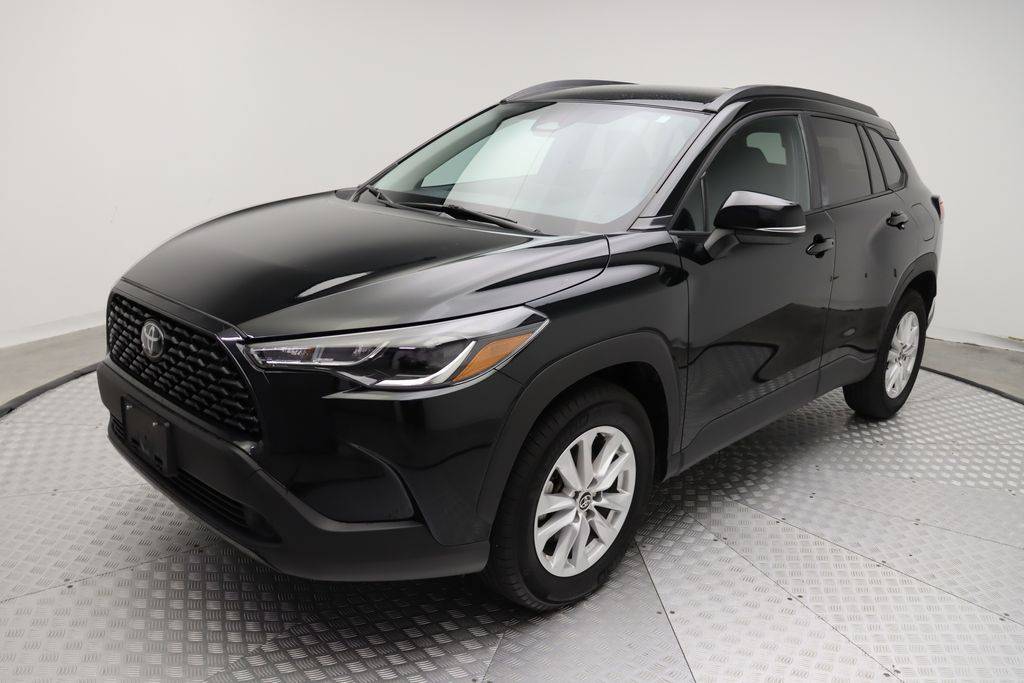2024 Toyota Corolla Cross LE — SUV — 32,549 mi — West Palm Beach, FL