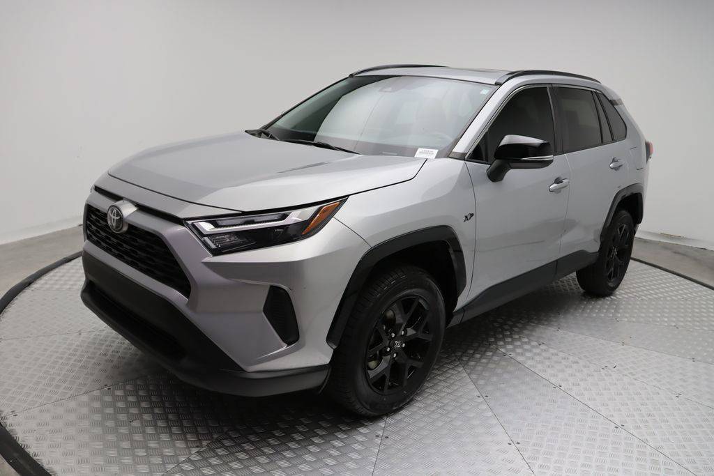 2022 Toyota RAV4 XLE — SUV — 24,524 mi — West Palm Beach, FL