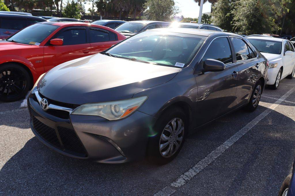 2015 Toyota Camry LE — Sedan — 174,860 mi — West Palm Beach, FL