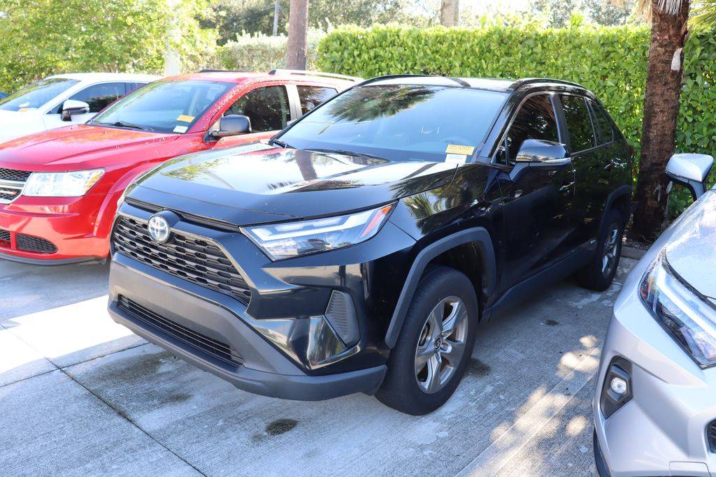 2022 Toyota RAV4 Hybrid XLE — SUV — 33,244 mi — West Palm Beach, FL