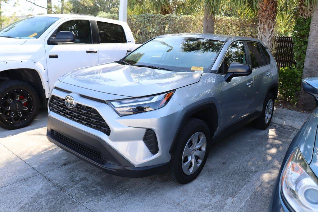 2024 Toyota RAV4 LE — SUV — 23,881 mi — West Palm Beach, FL