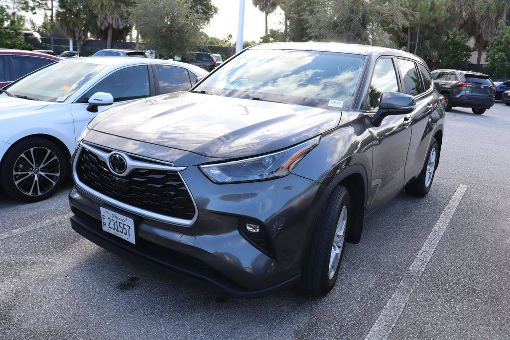 2023 Toyota Highlander LE — SUV — 47,806 mi — West Palm Beach, FL