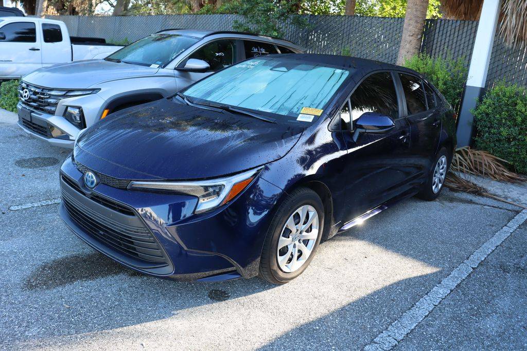 2025 Toyota Corolla Hybrid LE — Sedan — 19,896 mi — West Palm Beach, FL