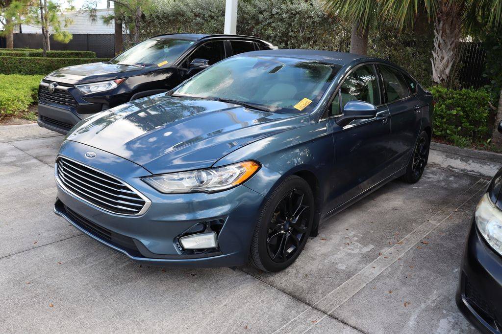 2019 Ford Fusion SE — Sedan — 124,471 mi — West Palm Beach, FL