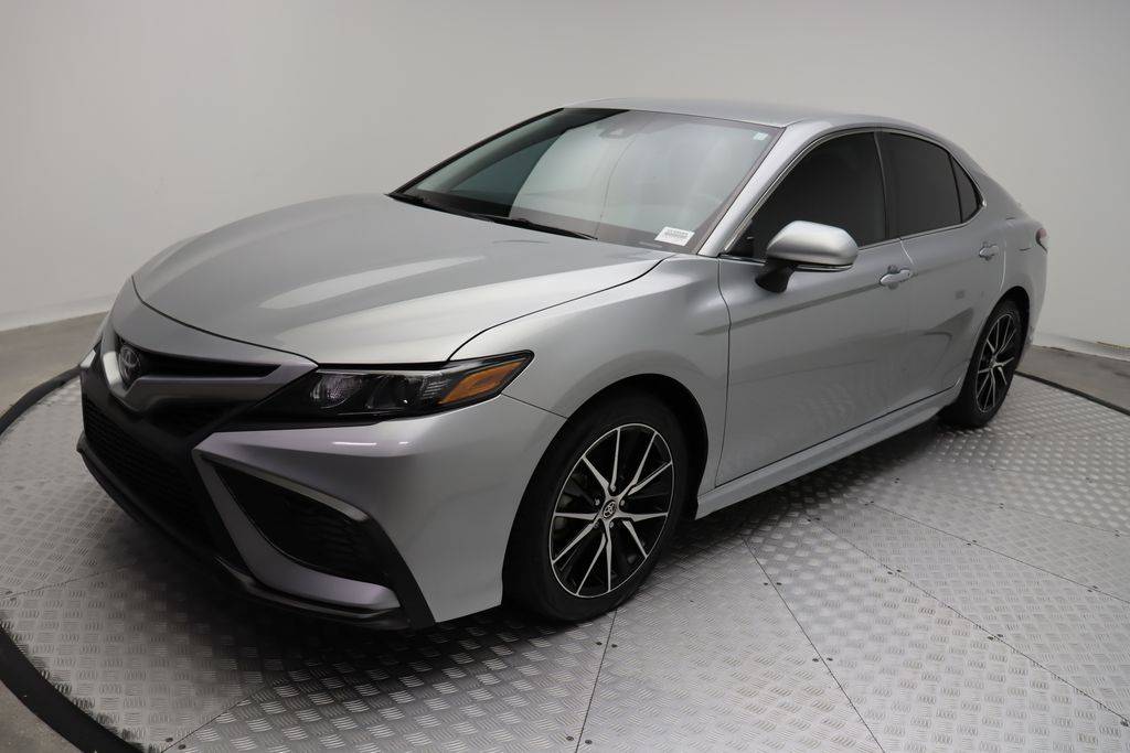 2023 Toyota Camry SE — Sedan — 30,100 mi — West Palm Beach, FL