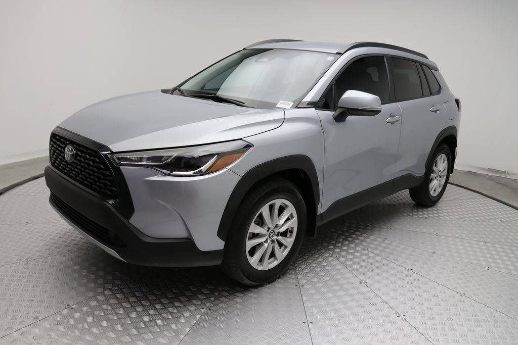 2024 Toyota Corolla Cross LE — SUV — 16,501 mi — West Palm Beach, FL