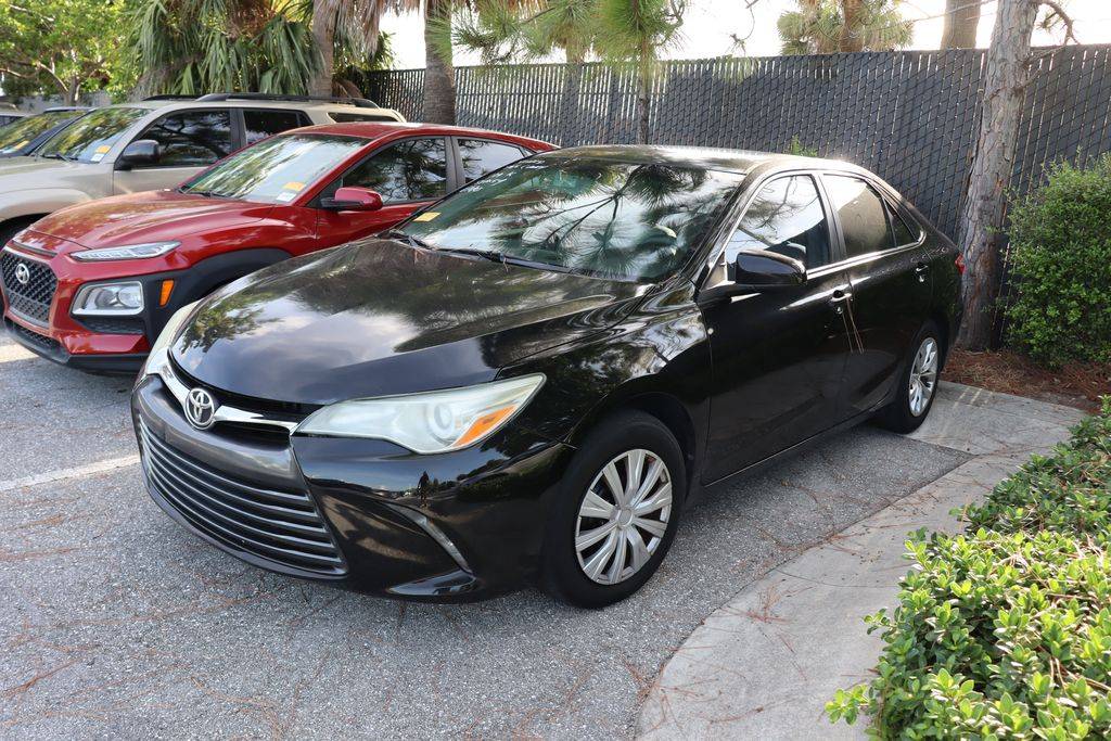 2016 Toyota Camry LE — Sedan — 124,458 mi — West Palm Beach, FL