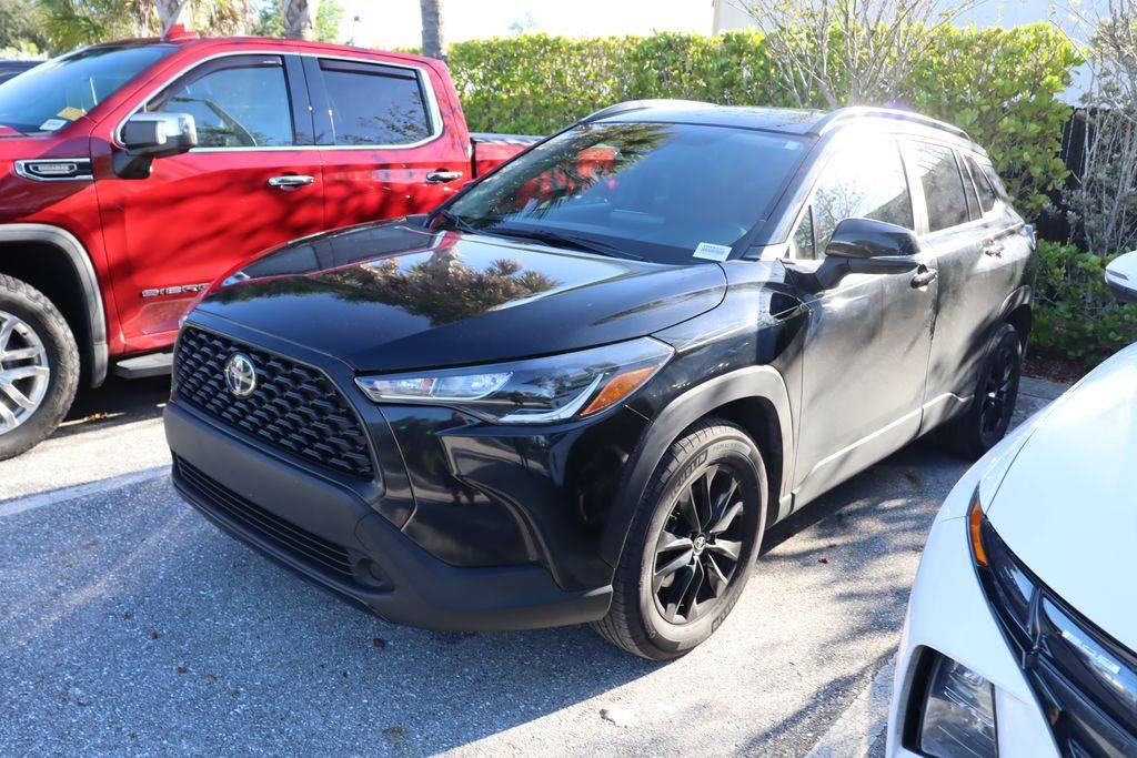 2023 Toyota Corolla Cross LE — SUV — 49,234 mi — West Palm Beach, FL