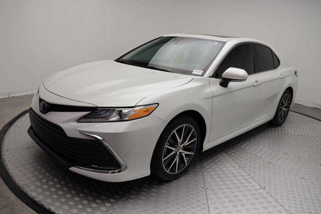 2023 Toyota Camry Hybrid XLE — Sedan — 40,048 mi — West Palm Beach, FL