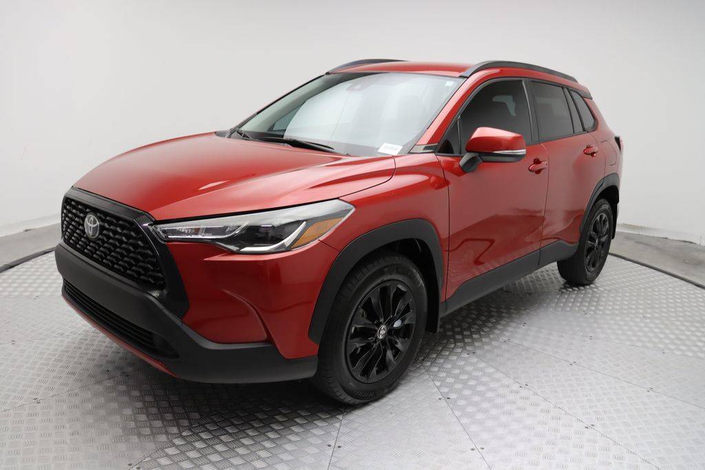 2022 Toyota Corolla Cross LE — SUV — 31,285 mi — West Palm Beach, FL