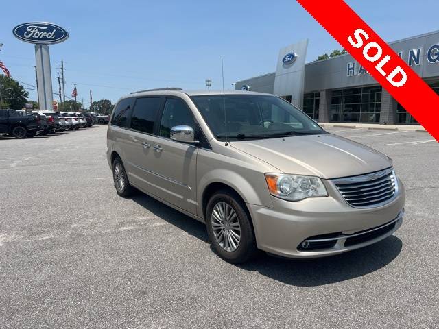 2013 Chrysler Town & Country Touring-L — Minivan — 136,901 mi — Greenville, NC