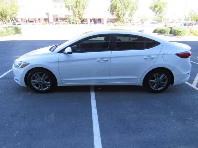 2017 Hyundai Elantra SE — Sedan — 108,000 mi — Avondale, AZ