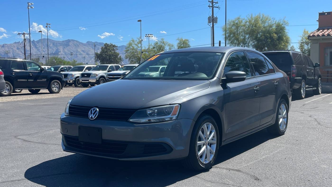 2011 Volkswagen Jetta SE — Sedan — 119,775 mi — Tucson, AZ