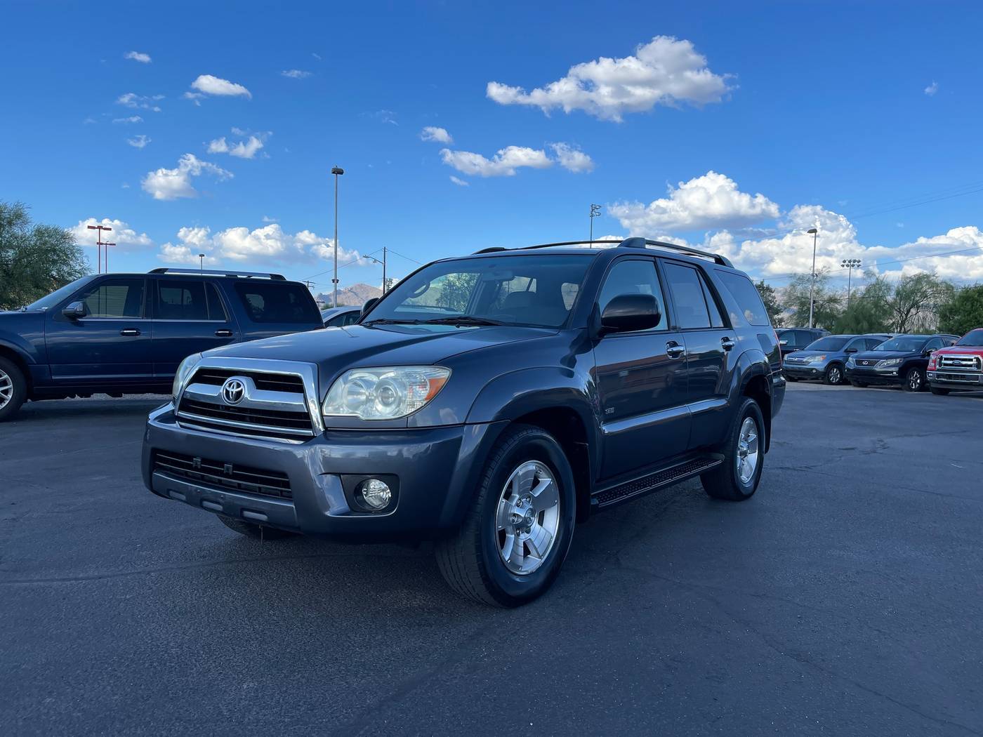 2008 Toyota 4Runner SR5 — SUV — 214,135 mi — Tucson, AZ