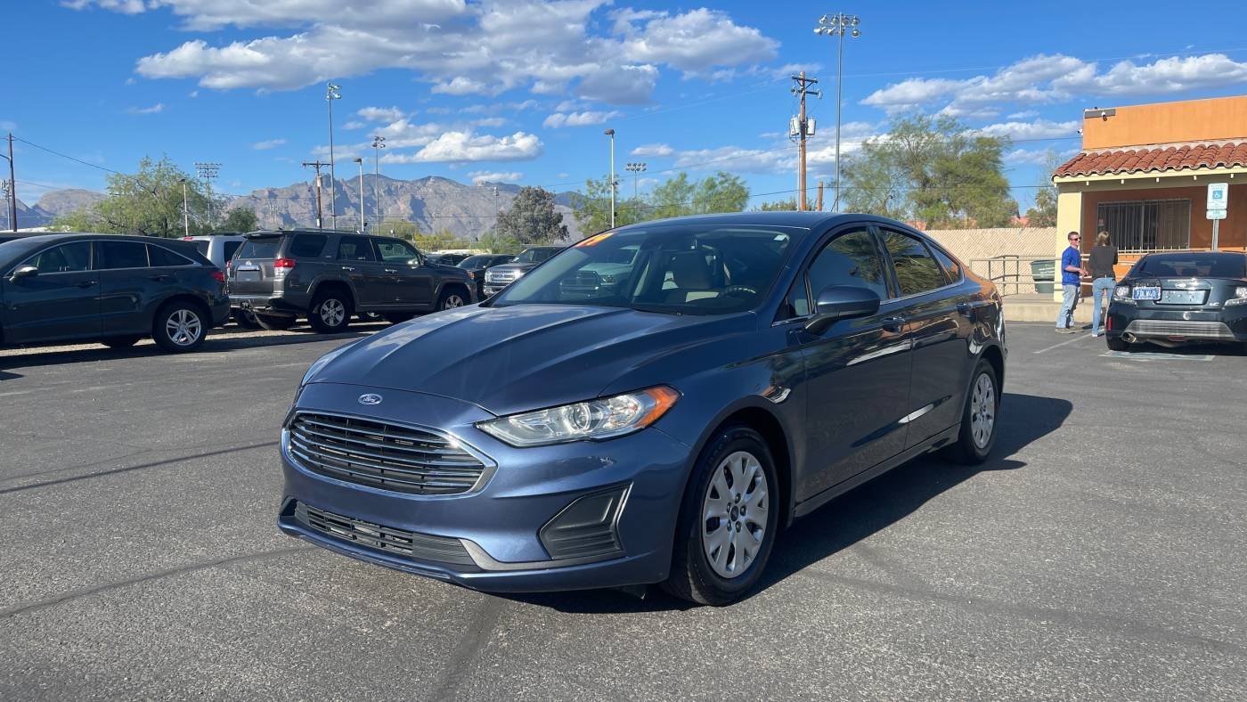 2019 Ford Fusion S — Sedan — 111,939 mi — Tucson, AZ