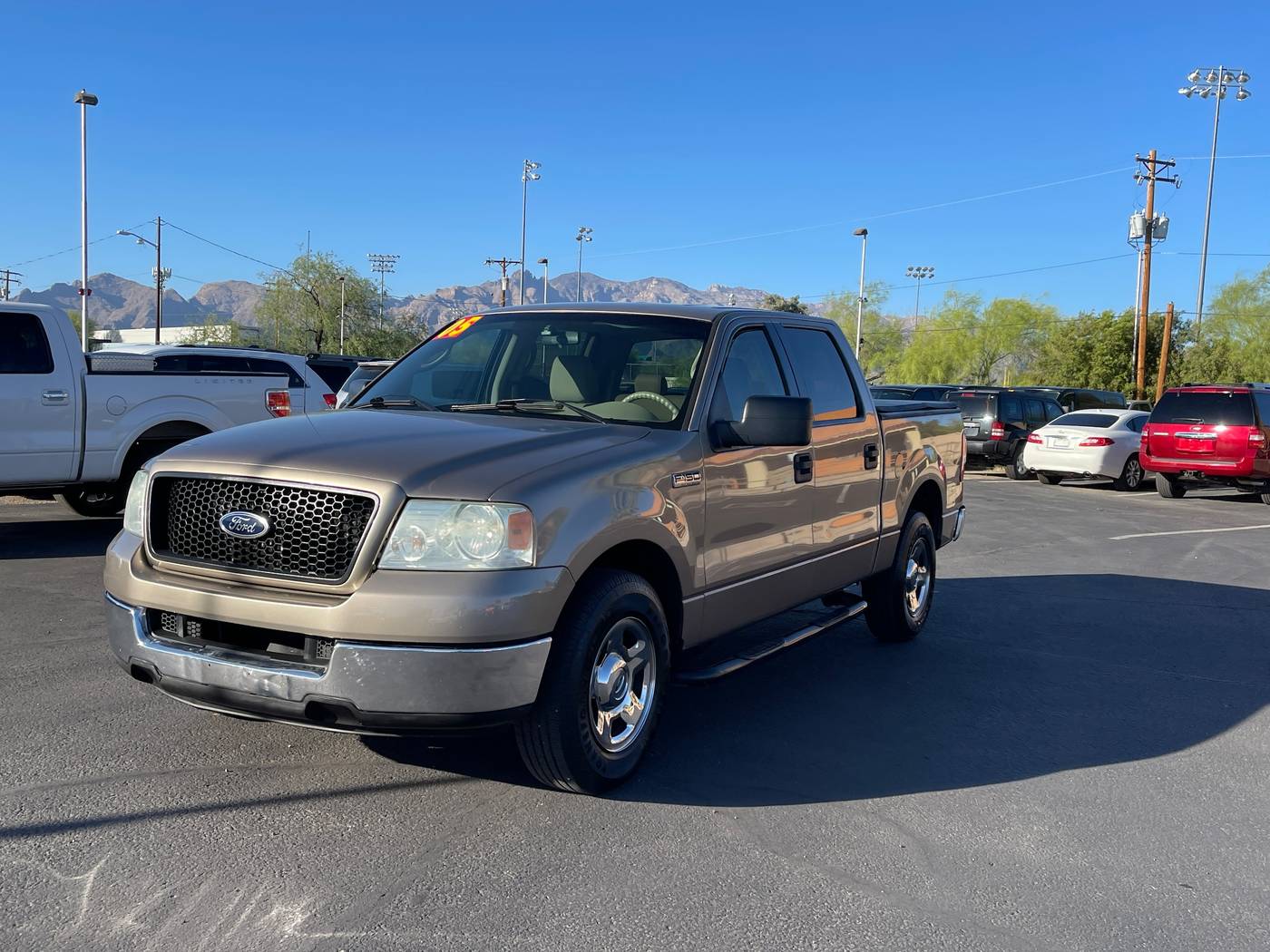 2005 Ford F-150 XLT — Pickup Truck — 168,650 mi — Tucson, AZ