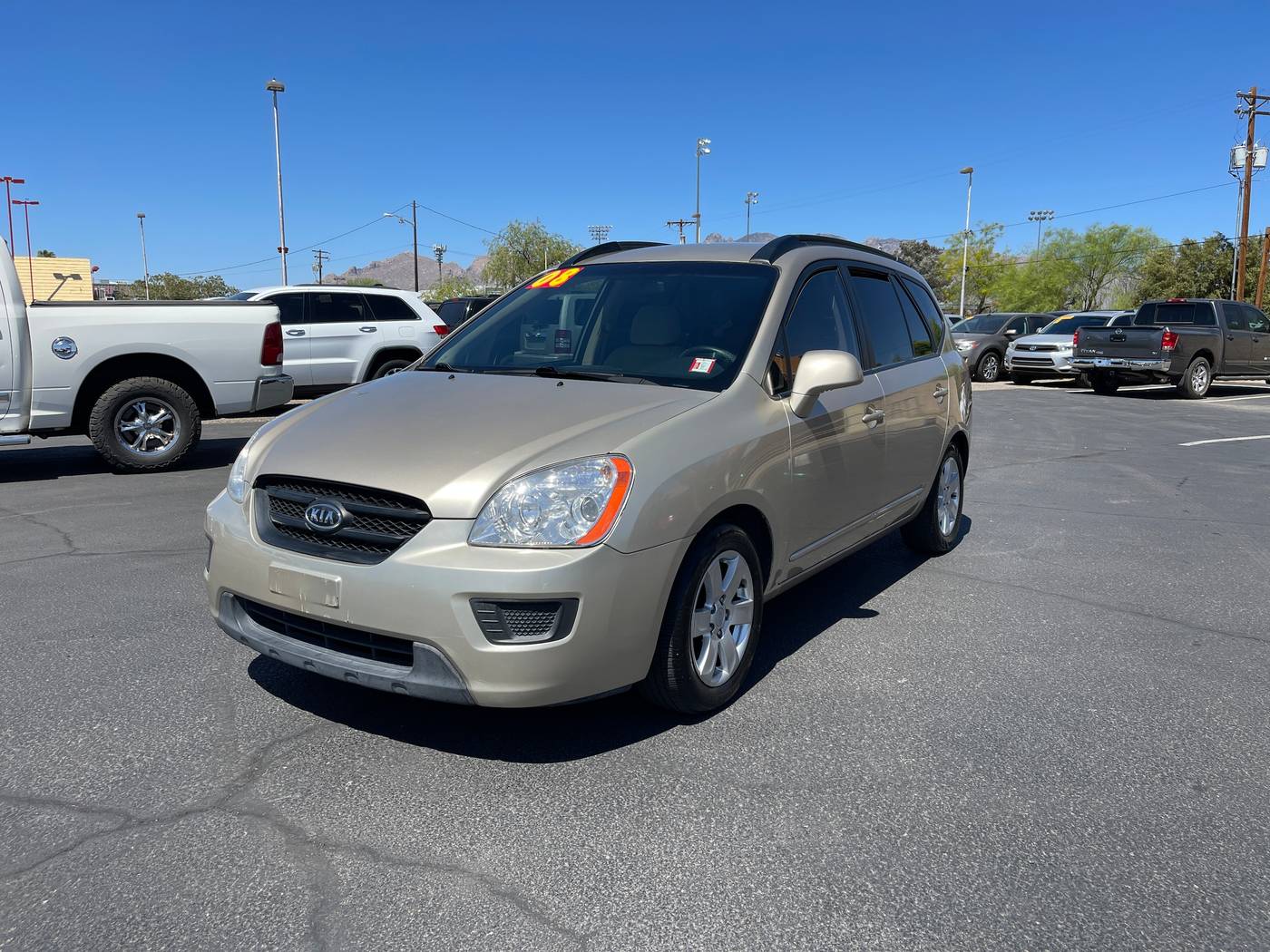 2008 Kia Rondo LX — Wagon — 55,932 mi — Tucson, AZ