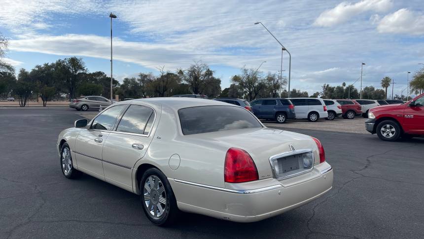 2003 Lincoln Town Car Cartier For Sale in Tucson AZ