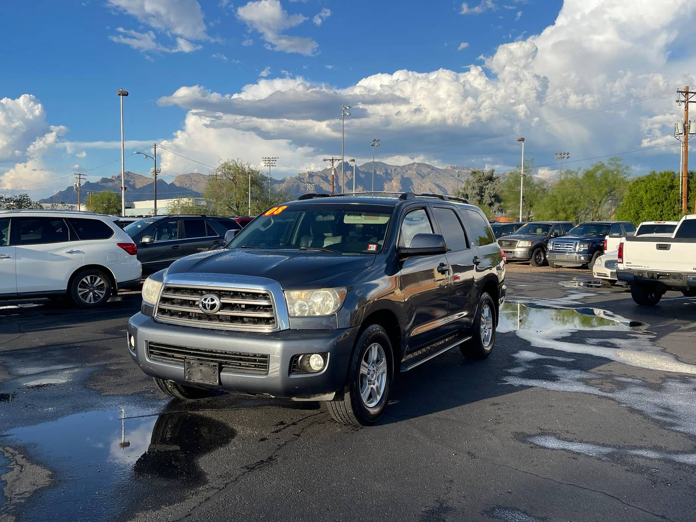 2008 Toyota Sequoia SR5 — SUV — 198,640 mi — Tucson, AZ