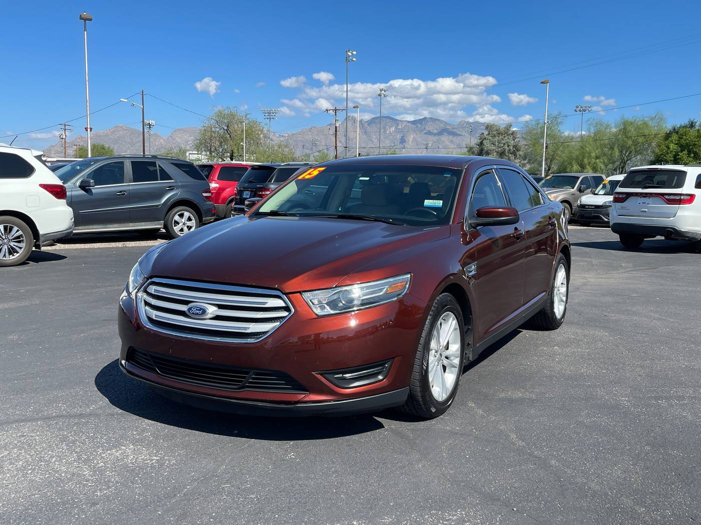 2015 Ford Taurus SEL — Sedan — 101,973 mi — Tucson, AZ