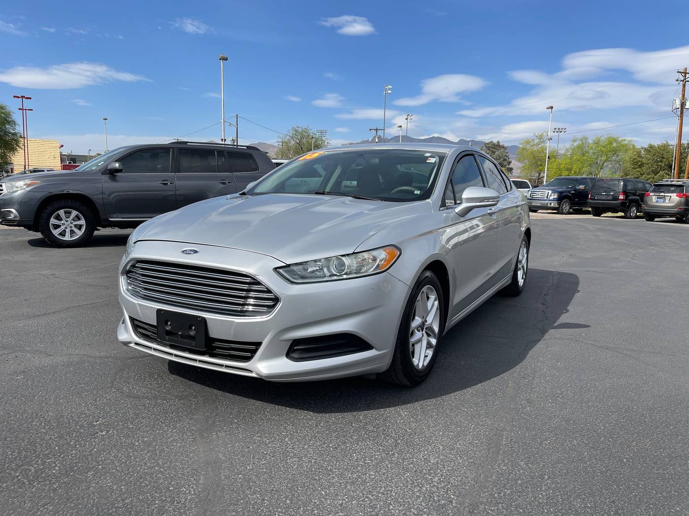 2015 Ford Fusion SE — Sedan — 124,420 mi — Tucson, AZ