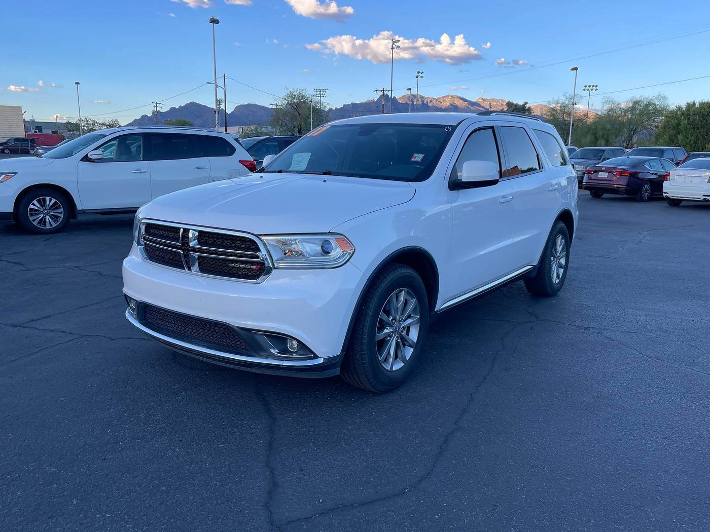 2017 Dodge Durango SXT — SUV — 111,285 mi — Tucson, AZ
