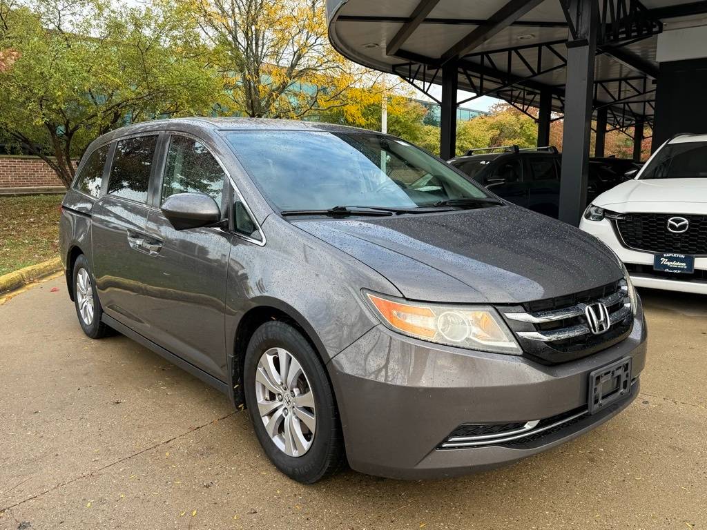 2016 Honda Odyssey SE — Minivan — 131,075 mi — Schaumburg, IL