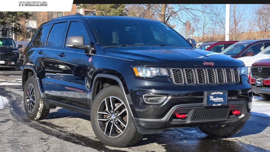2017 Jeep Grand Cherokee Trailhawk — SUV — 111,482 mi — Schaumburg, IL