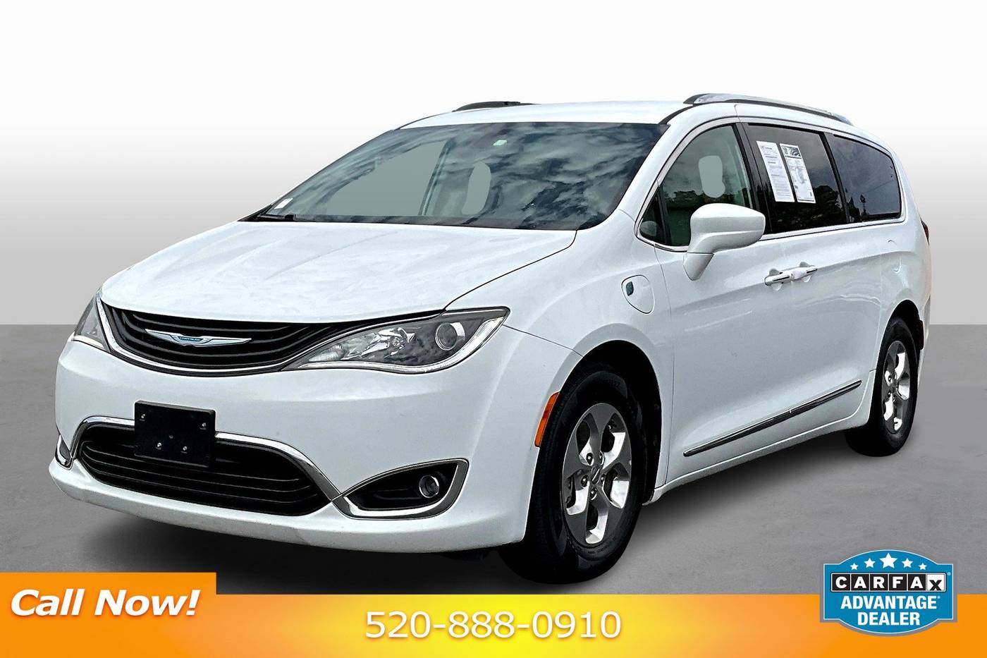 2019 Chrysler Pacifica Hybrid Touring L — Minivan — 83,601 mi — Tucson, AZ