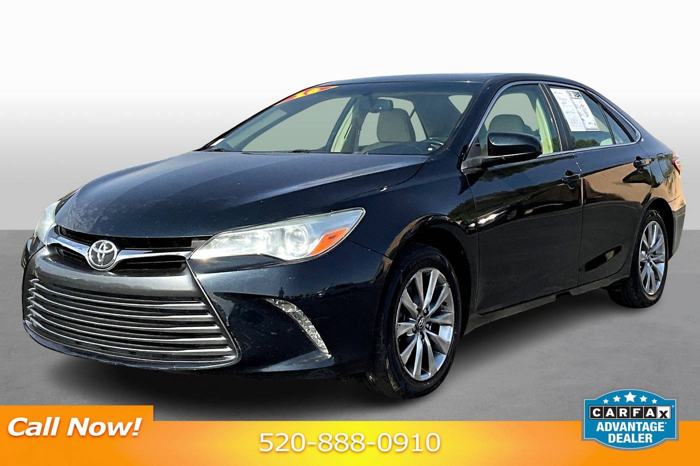 2016 Toyota Camry XLE — Sedan — 98,472 mi — Tucson, AZ
