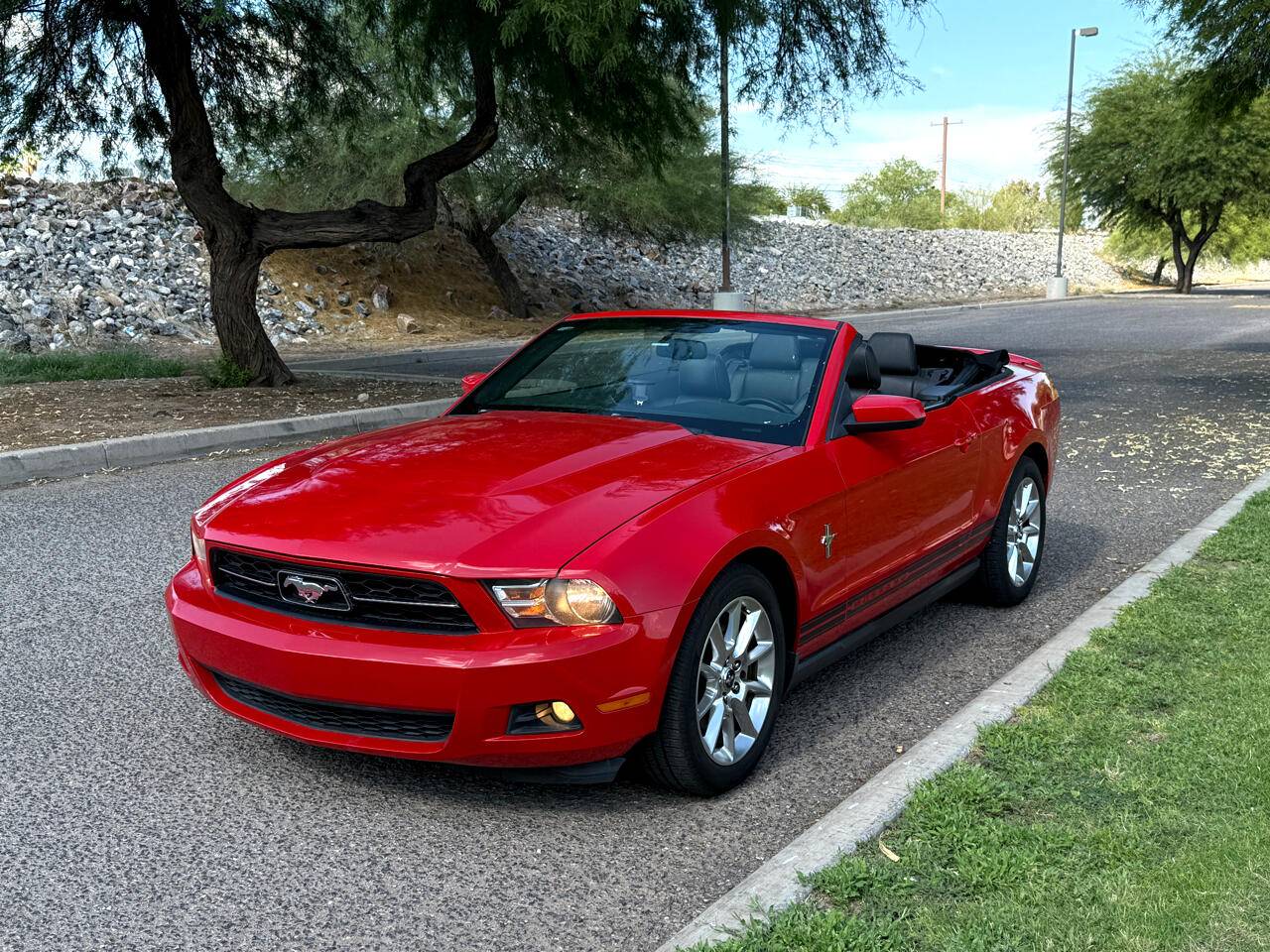 2011 Ford Mustang V6 — Convertible — 193,479 mi — Tucson, AZ