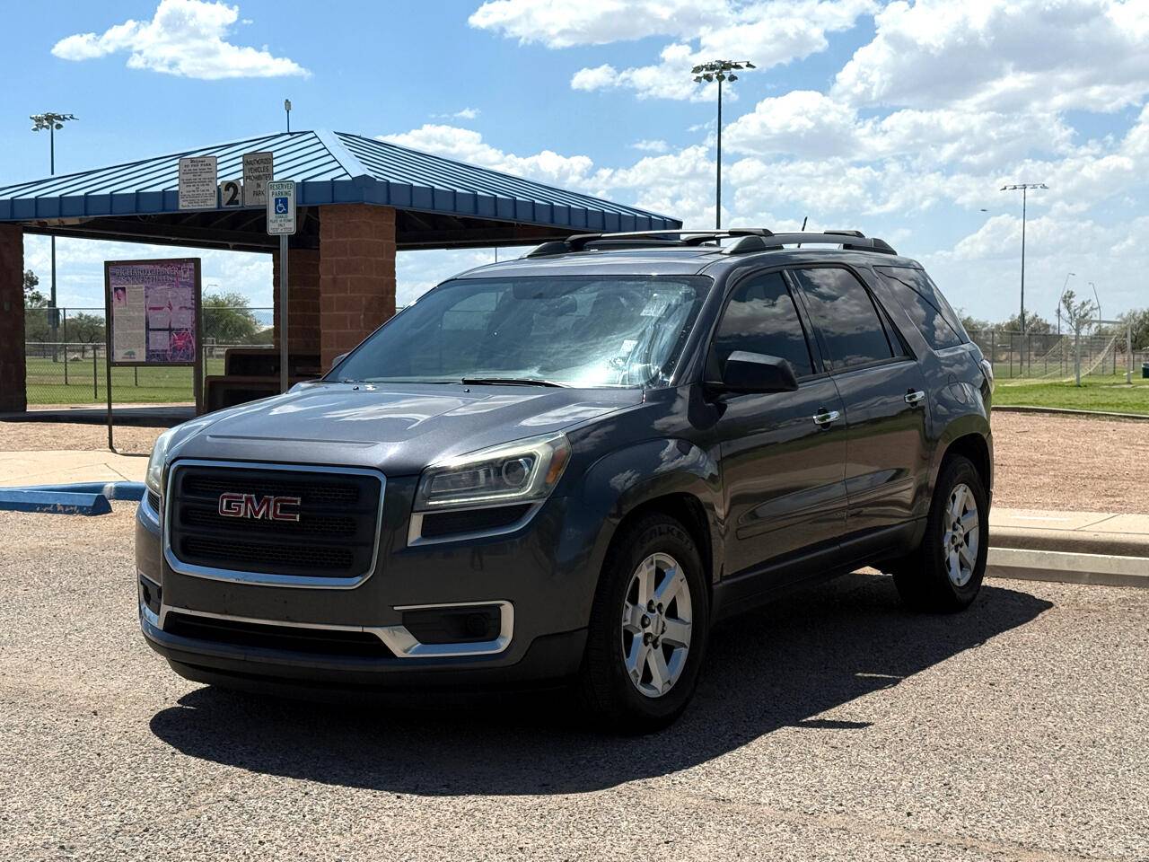 2013 GMC Acadia SLE — SUV — 135,527 mi — Tucson, AZ