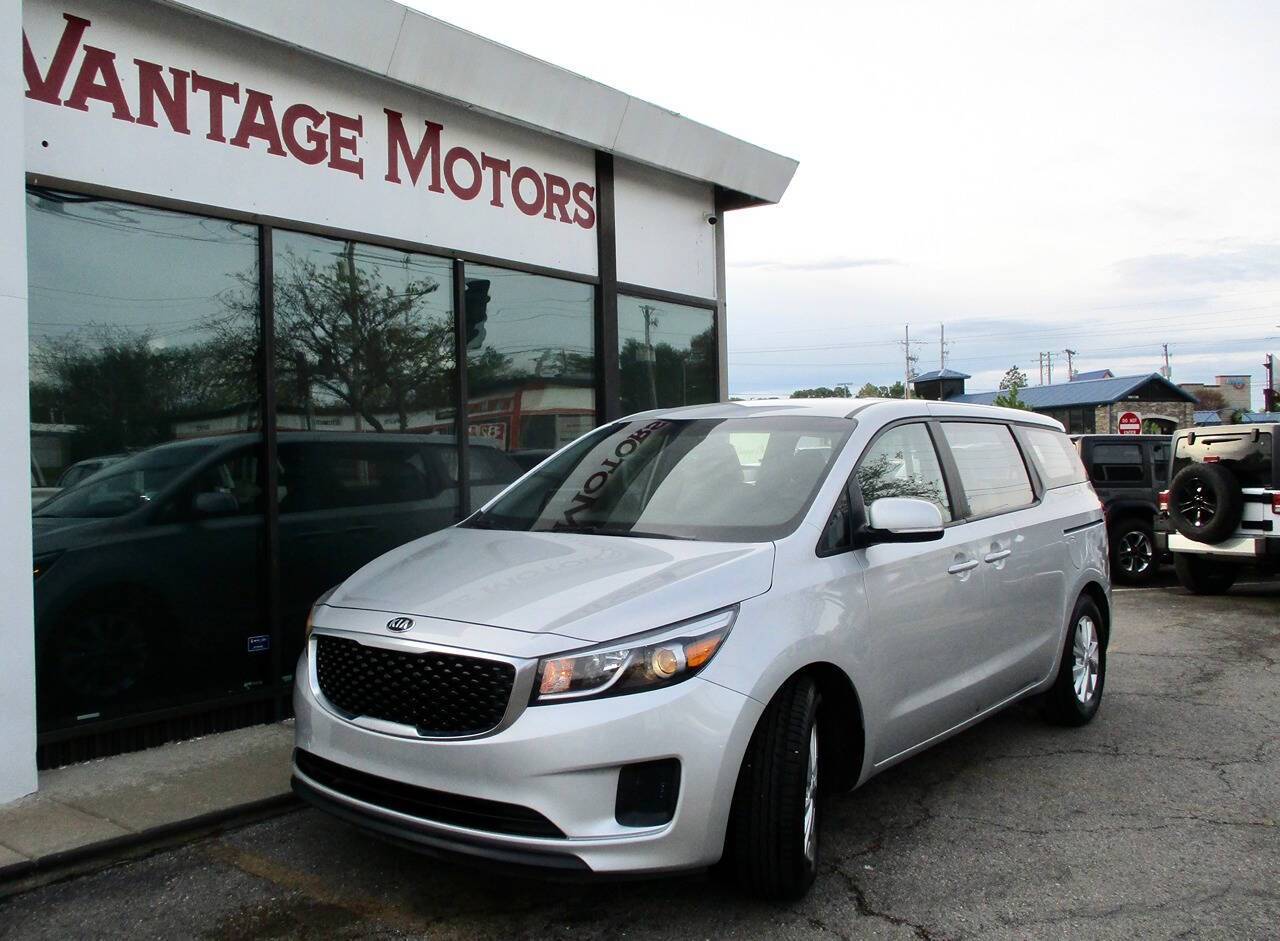 2018 Kia Sedona L — Minivan — 103,547 mi — Raytown, MO