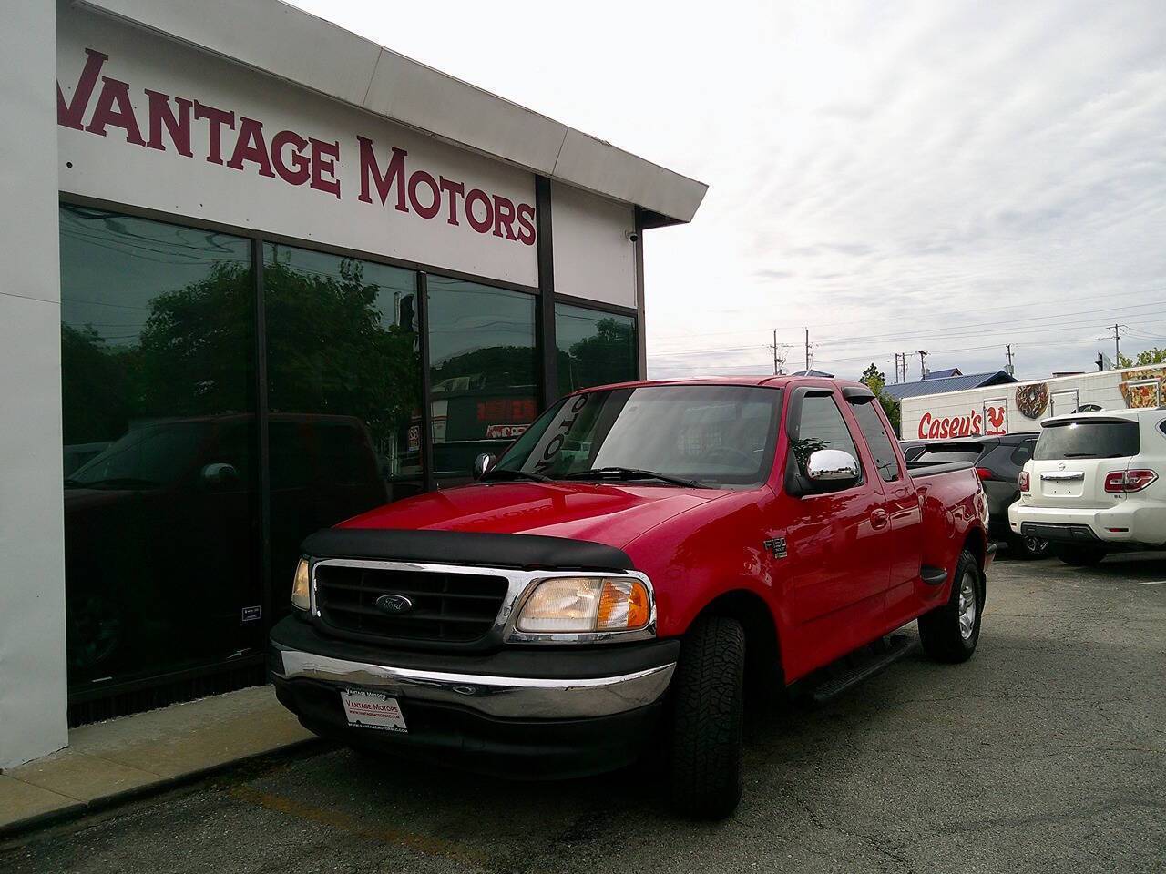 2000 Ford F-150 Harley-Davidson — Pickup Truck — 179,576 mi — Raytown, MO