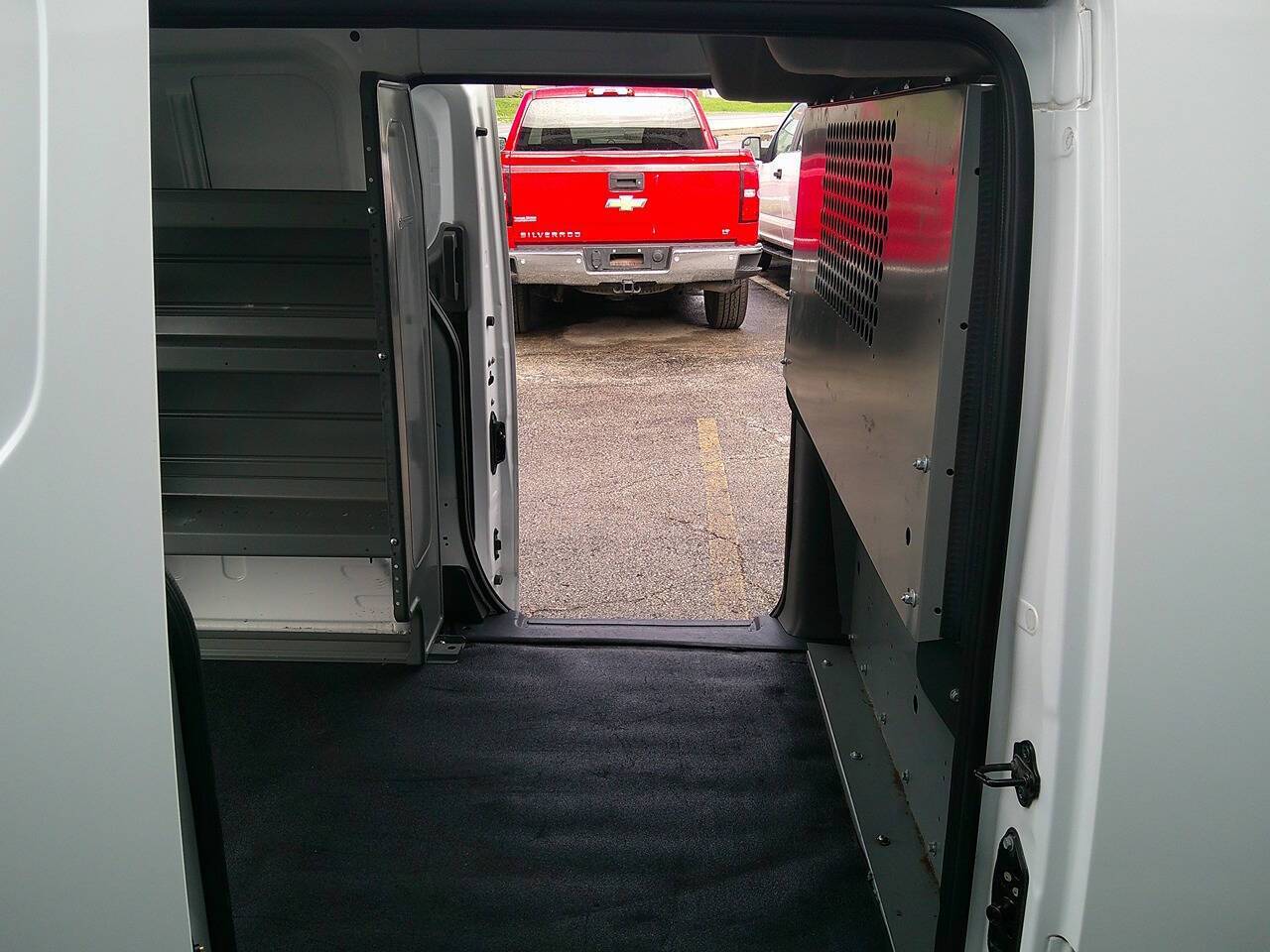 Photo 18