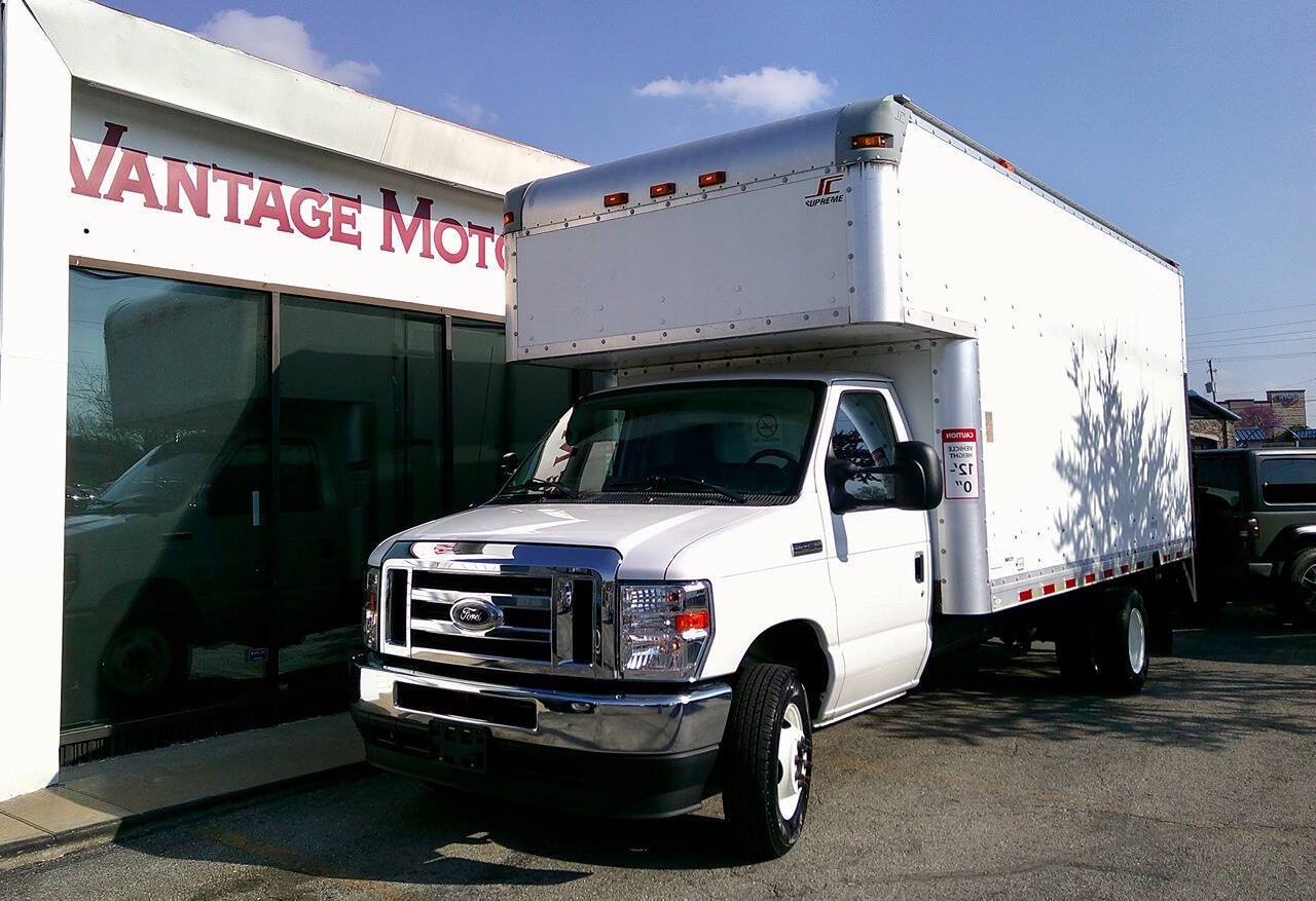 2022 Ford E-Series Cutaway Base — Chassis Cab Truck — 44,133 mi — Raytown, MO