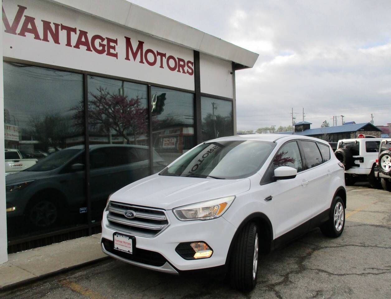 2017 Ford Escape SE — SUV — 117,631 mi — Raytown, MO