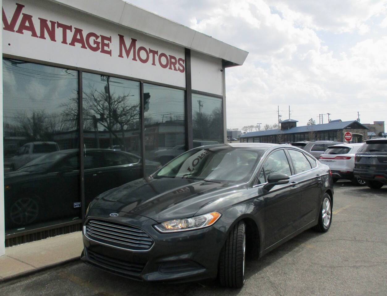 2015 Ford Fusion SE — Sedan — 130,397 mi — Raytown, MO