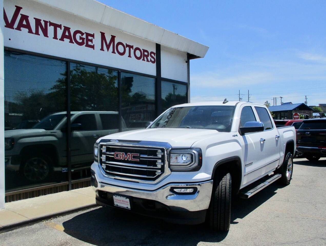 2018 GMC Sierra 1500 SLT — Pickup Truck — 148,440 mi — Raytown, MO