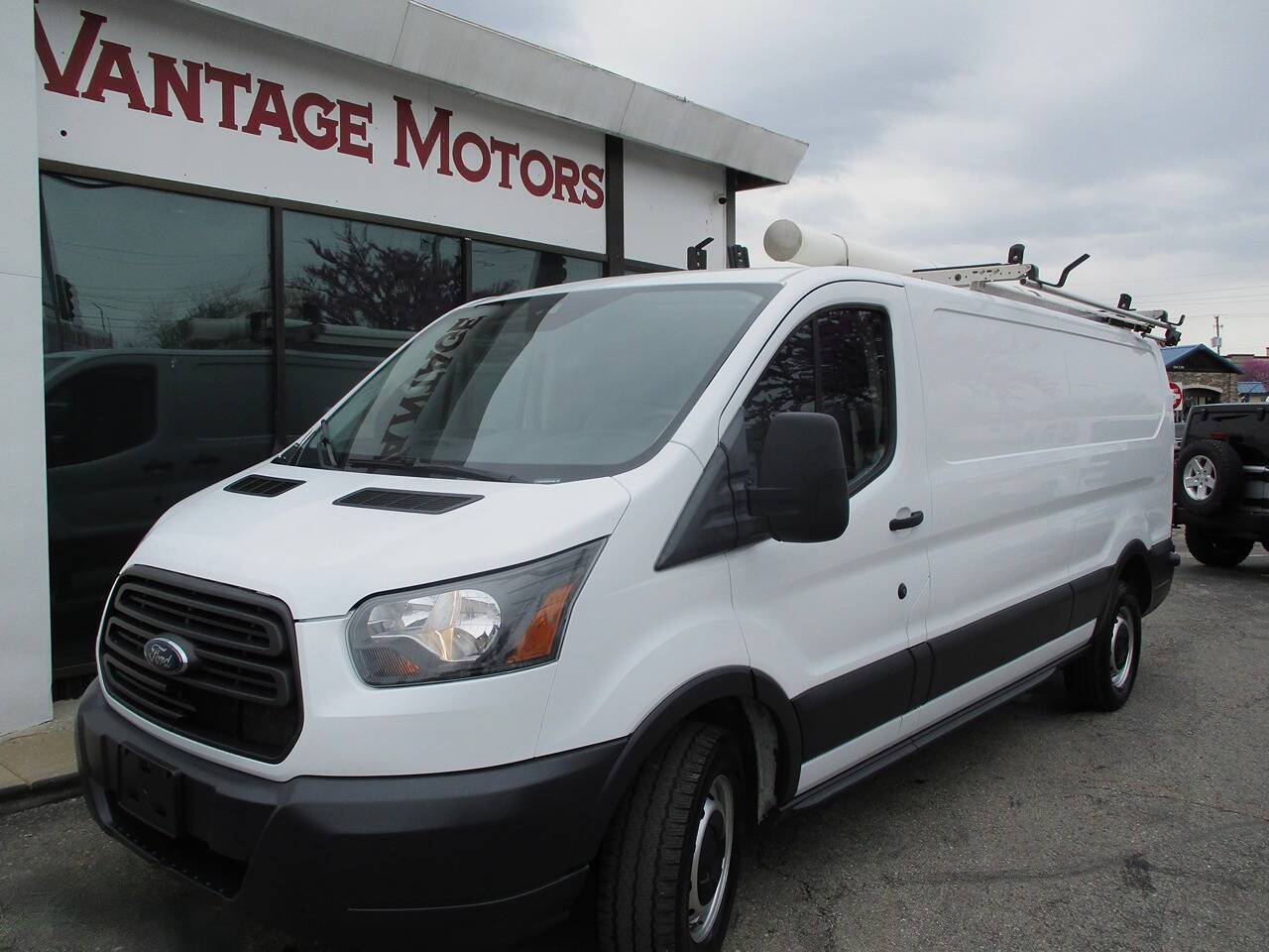 2018 Ford Transit Cargo Van T-350 — Cargo Van — 168,559 mi — Raytown, MO