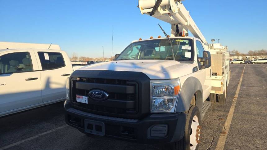 2012 Ford Super Duty F-550 Chassis Cab XL — Chassis Cab Truck — 129,152 mi — Raytown, MO